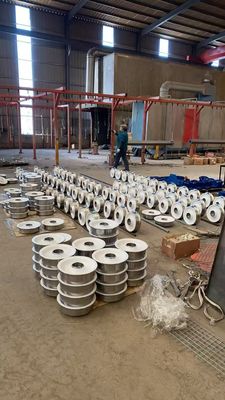 खरीदें रेलवे में भारी शुल्क के लिए पेंट रेल व्हील मटेरियल online manufacture