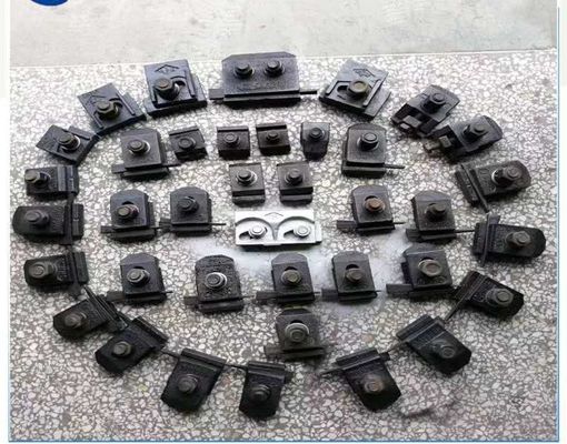 खरीदें वेध प्रकार जाली स्टील फ्लेक्सिबल सेल्फ लॉकिंग क्रेन रेल क्लिप्स online manufacture